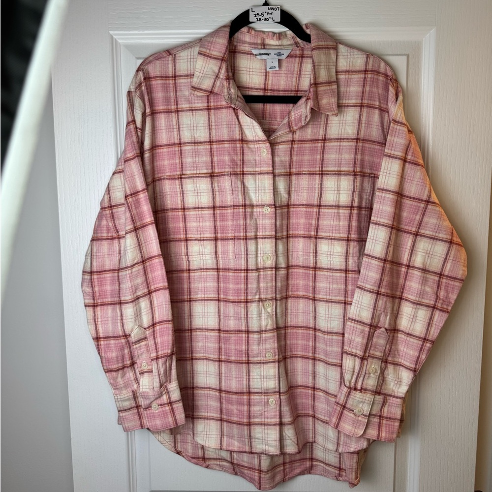OLD NAVY Relaxed Fit Boyfriend Flannel Shirt Size Large L Soft Pink Cream NWOT - Picture 2 of 5